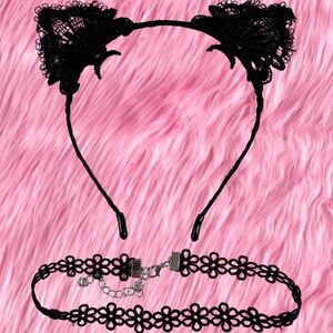 Adorable little lace kitten ears and choker set. Headband kitty NEW